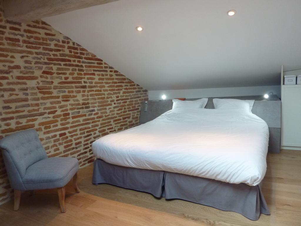 Les Toits Du Capitole - Loft De Standing 60 M2 - Parking En Option Toulouse Room photo