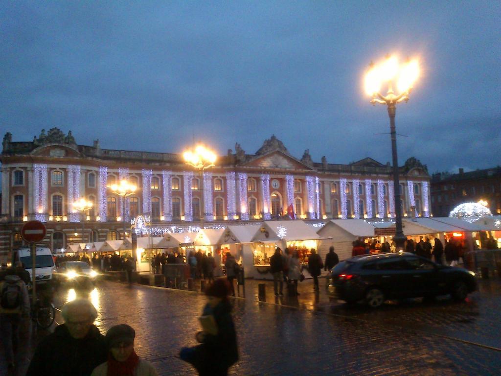 Les Toits Du Capitole - Loft De Standing 60 M2 - Parking En Option Toulouse Room photo