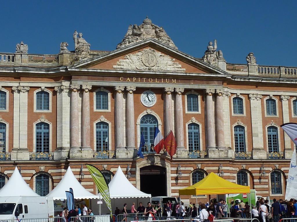 Les Toits Du Capitole - Loft De Standing 60 M2 - Parking En Option Toulouse Room photo